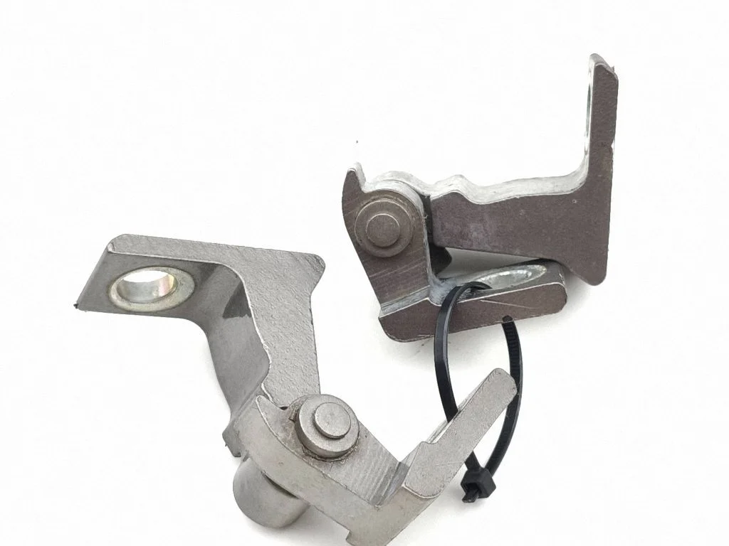 Rear door hinge set 8K0831401K
