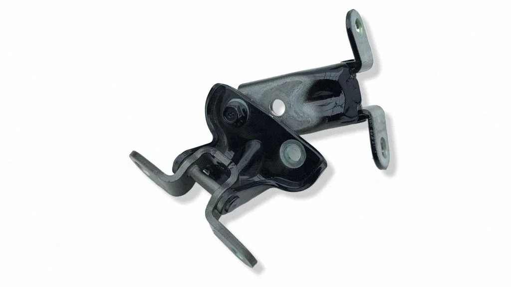 Rear door hinge set – left