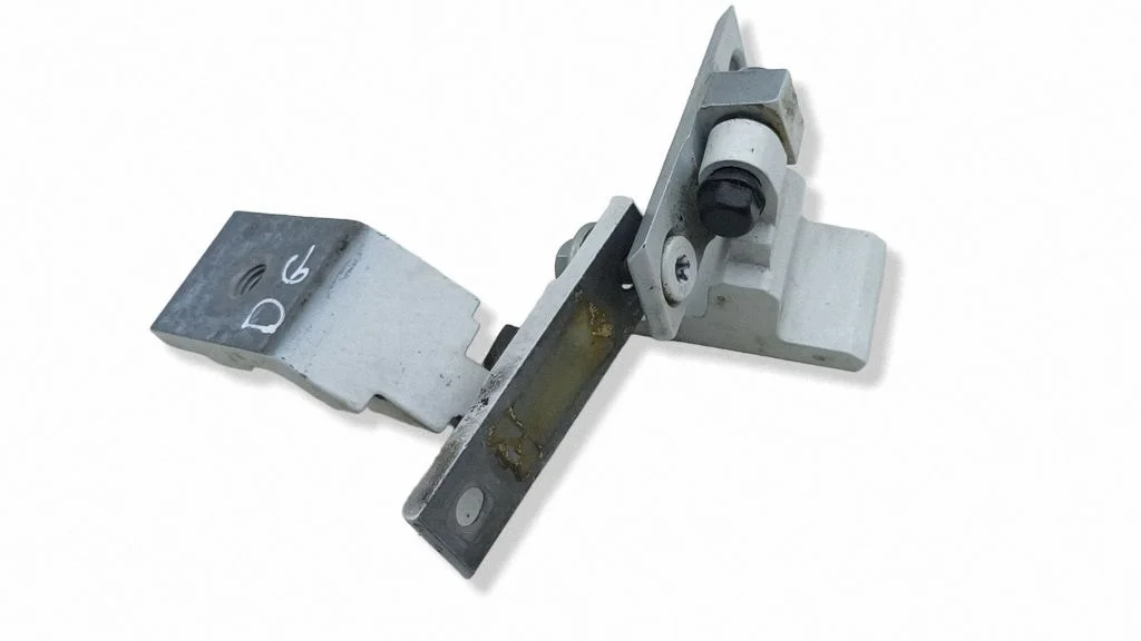 Rear door hinge set – BMW X5 F15 (2013-2017)