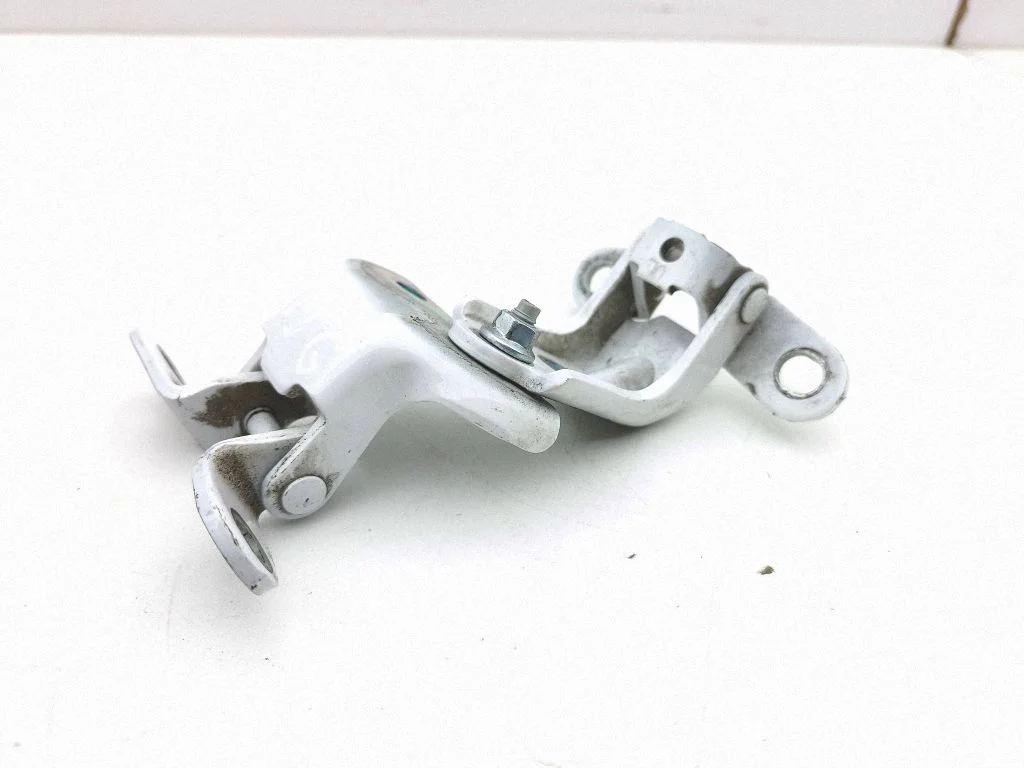 Rear door hinge set – KIA Niro (2016-2022)