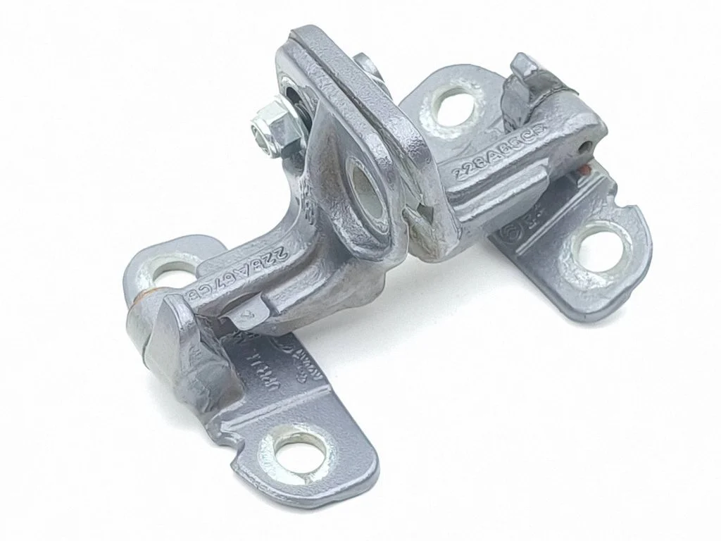 Tagaukse hingede komplekt BJ32228A67CB