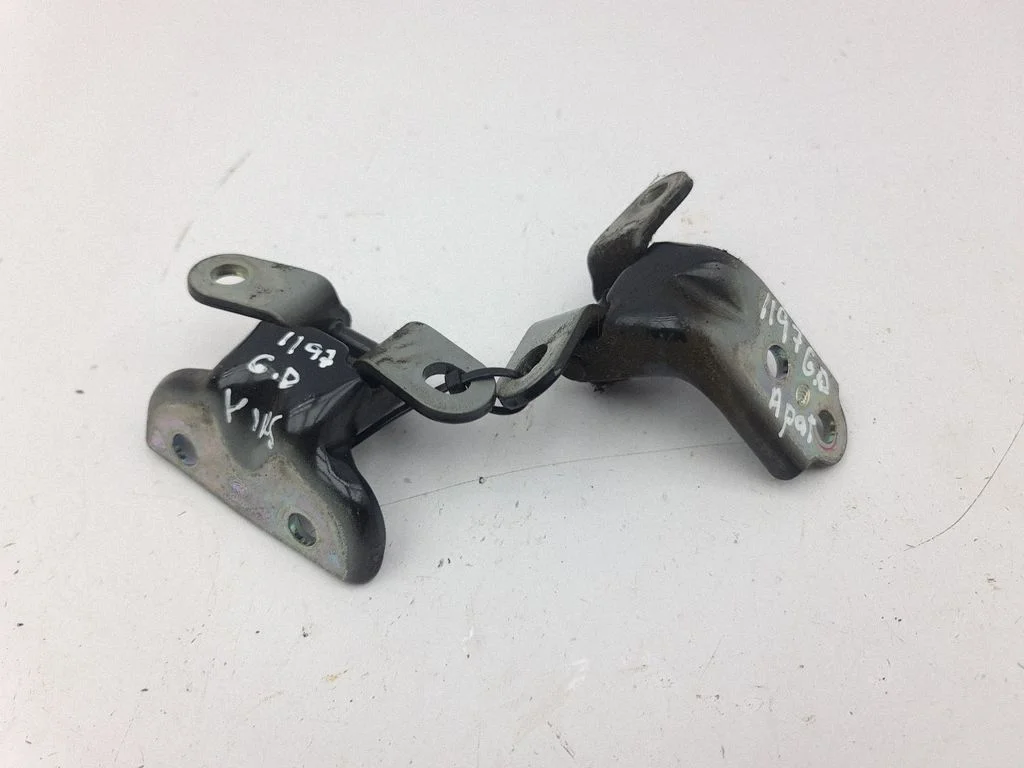 Rear door hinge set – KIA Ceed (2018-)