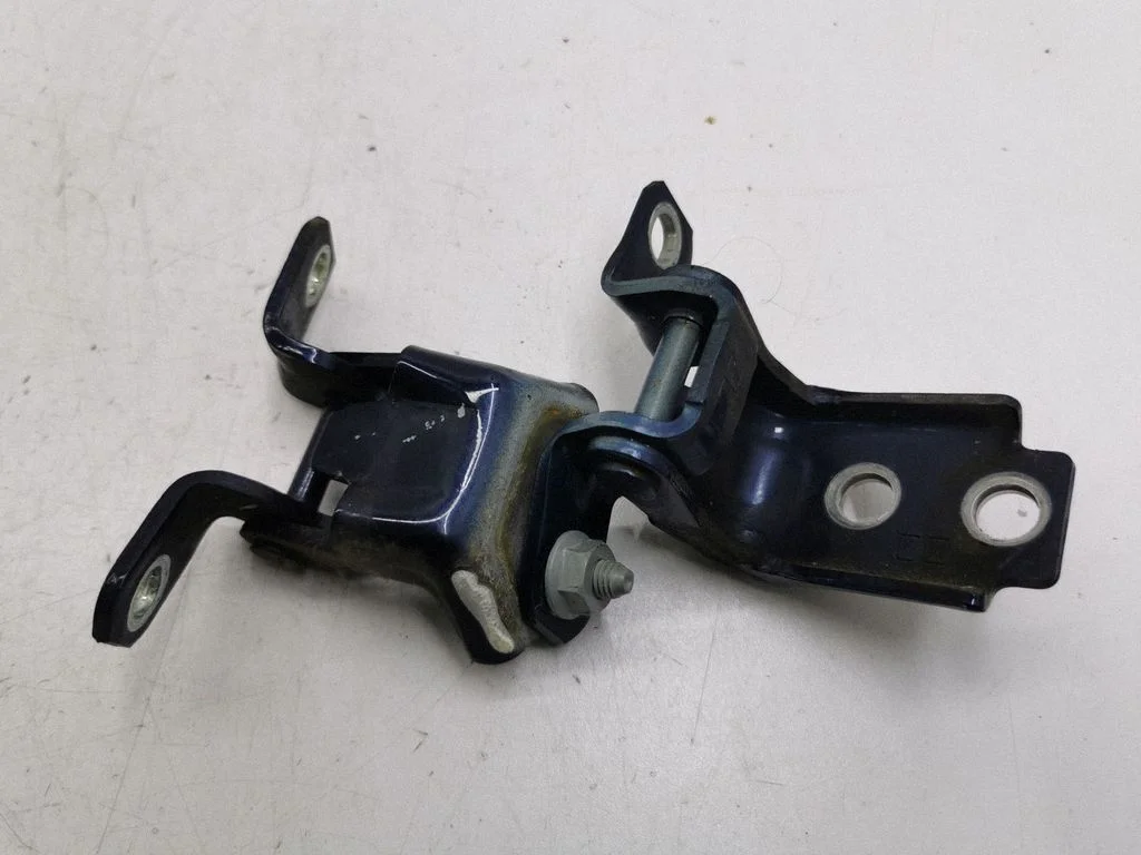 Tagaukse hingede komplekt – Mazda CX-5 (2012-2017)