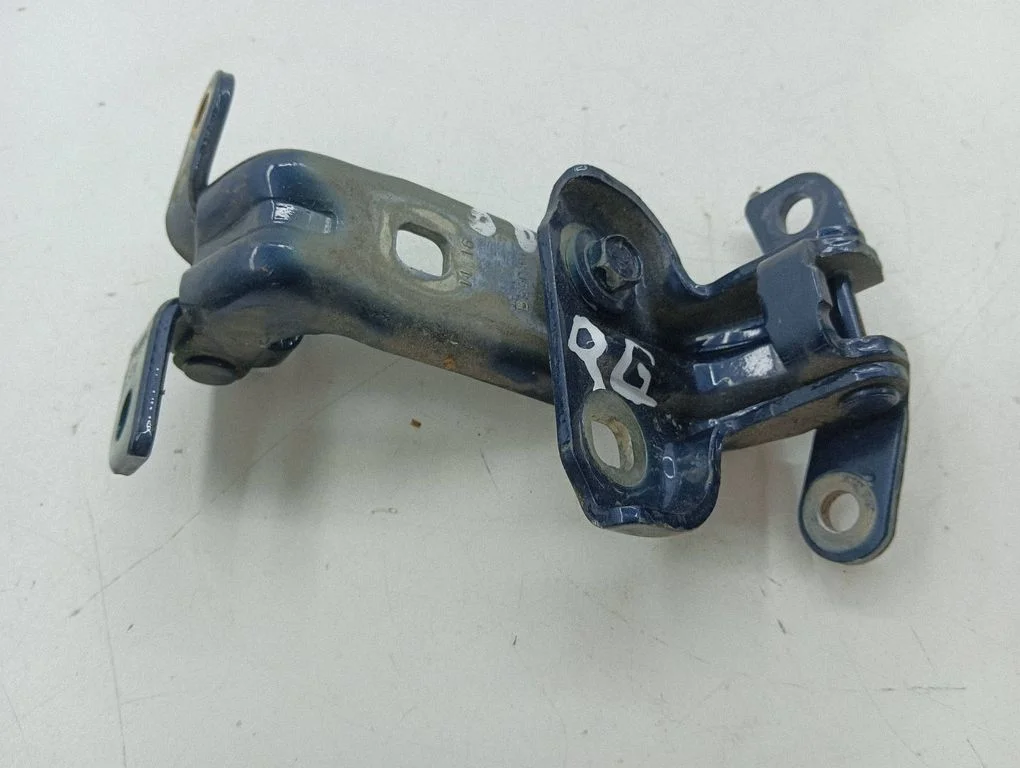 Rear door hinge set – Opel Astra H (2004-2012)