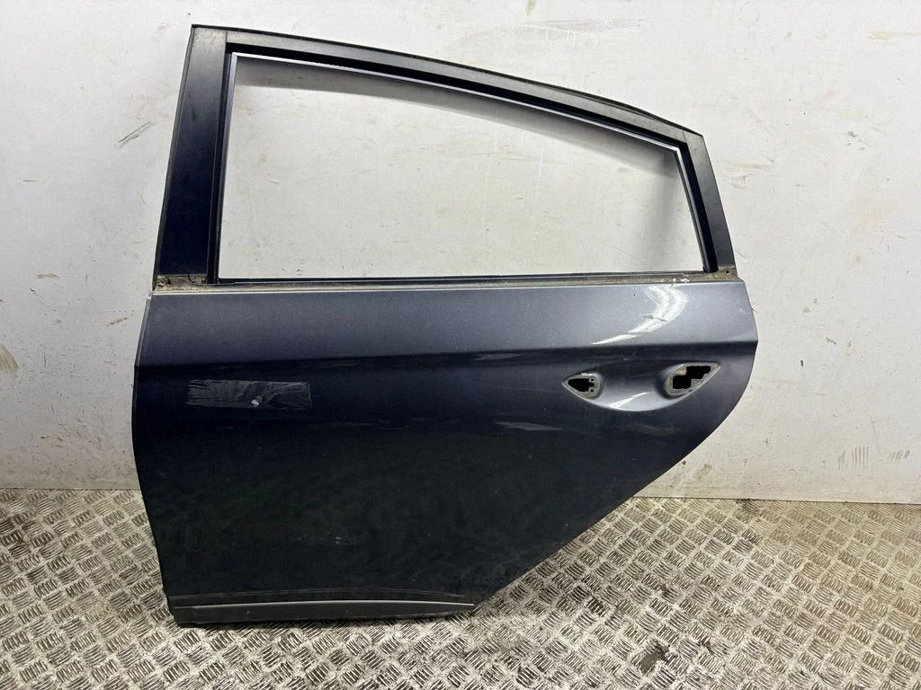 Rear door – left