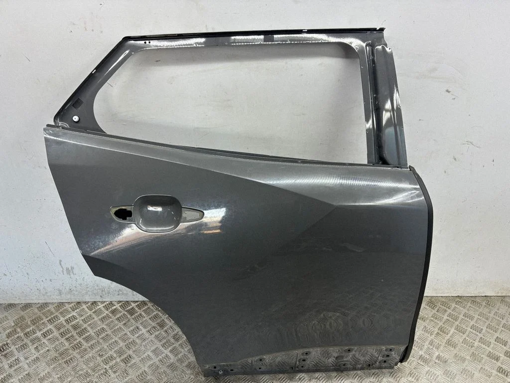 Rear door – right