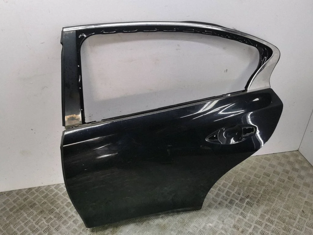 Rear door – left