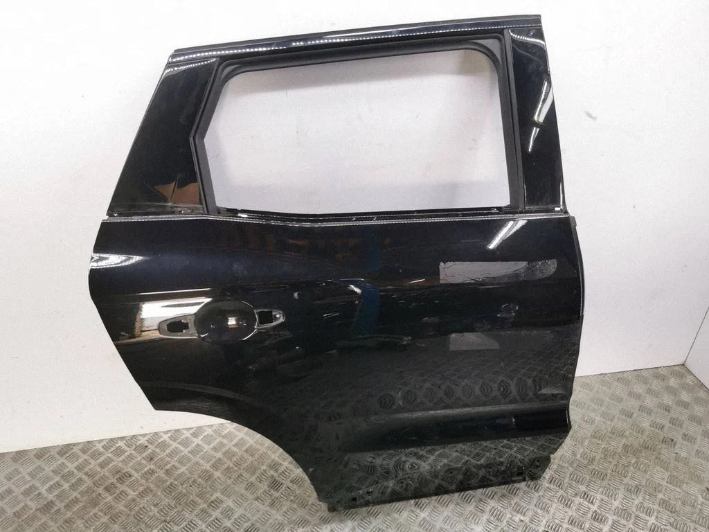 Rear door – right