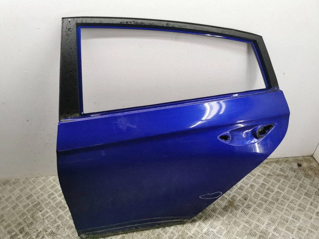 Rear door – left