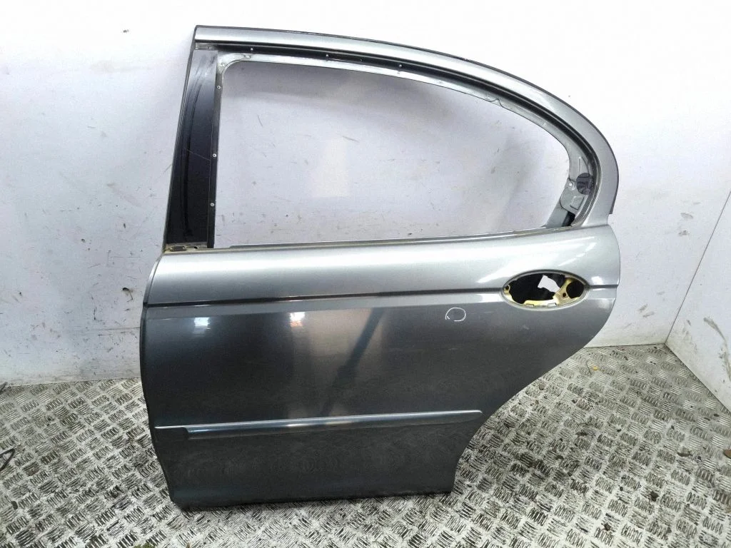 Rear door – left