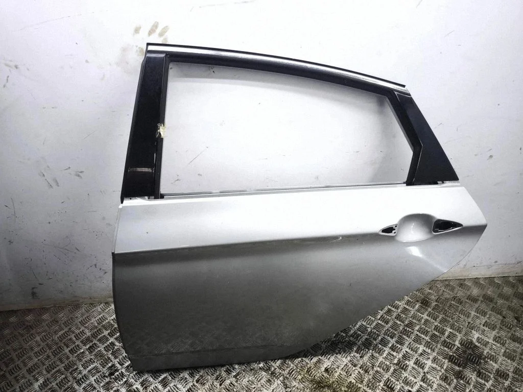 Rear door – left