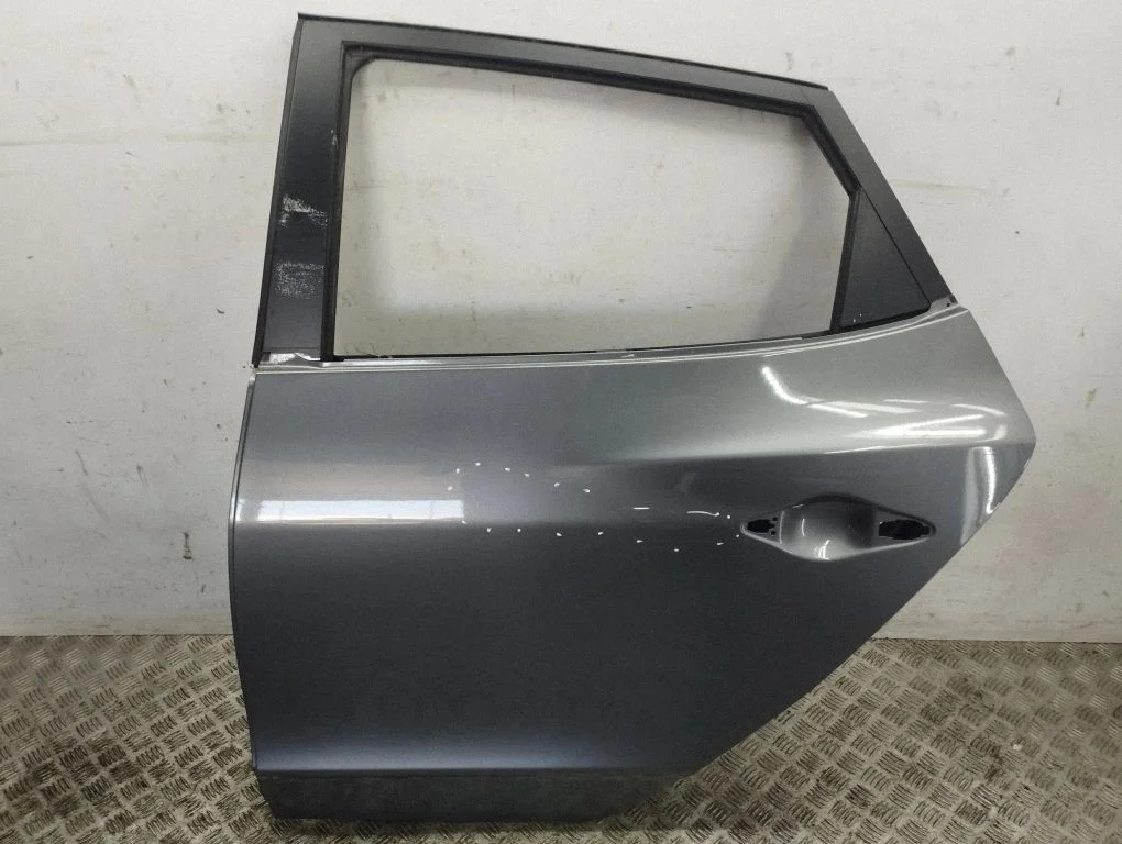 Rear door – left
