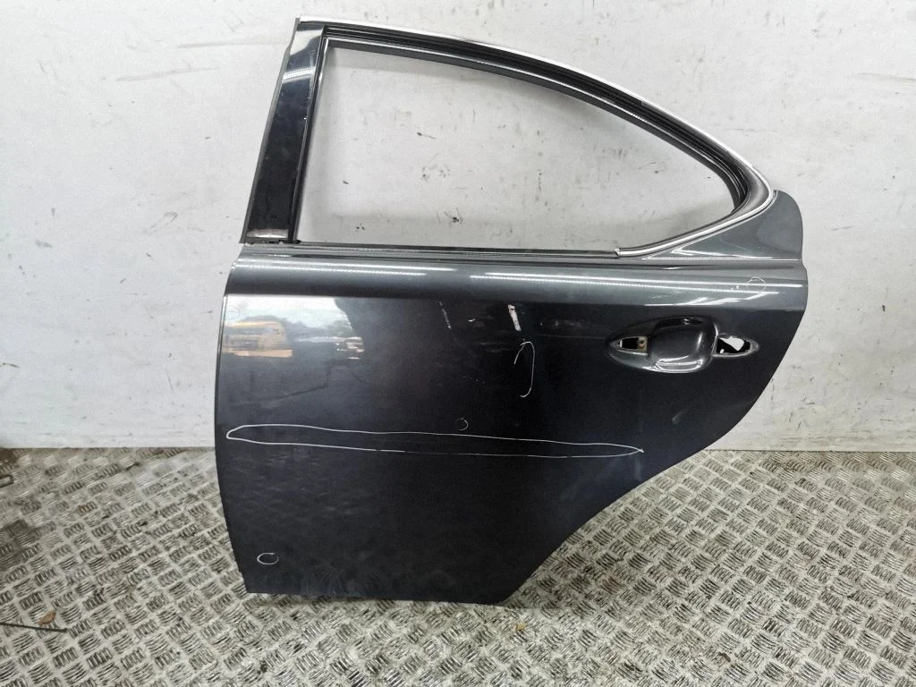 Rear door – left