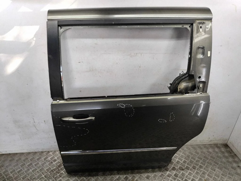 Rear door – left