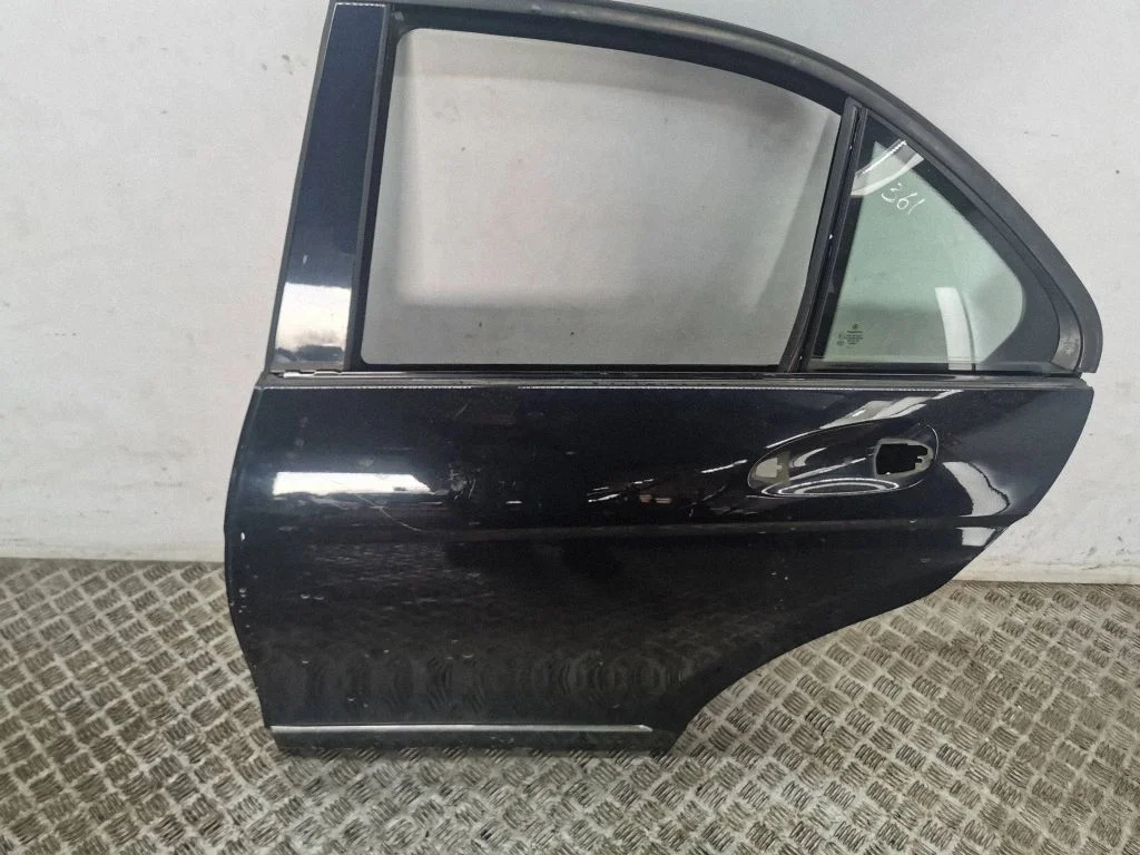 Rear door – left