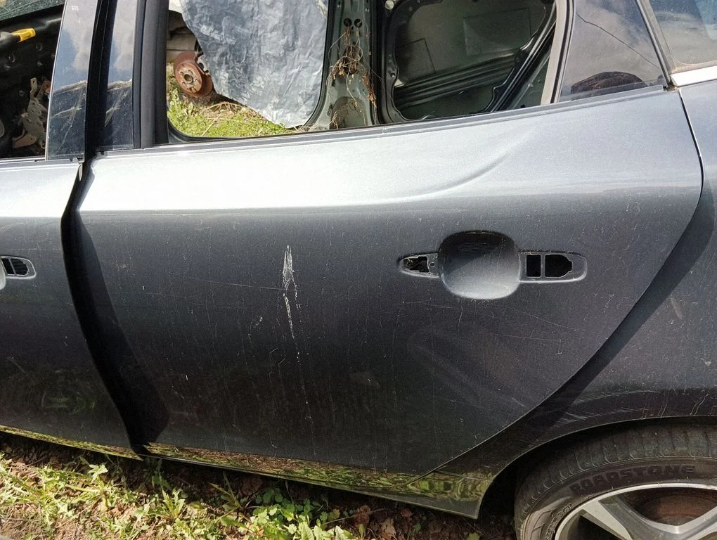 Rear door – left