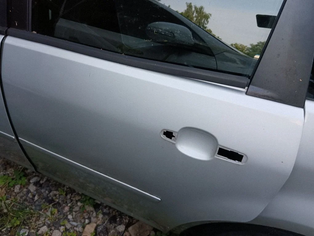 Rear door – left