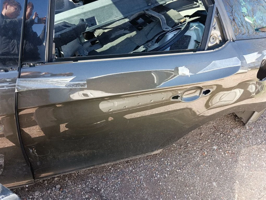 Rear door – left