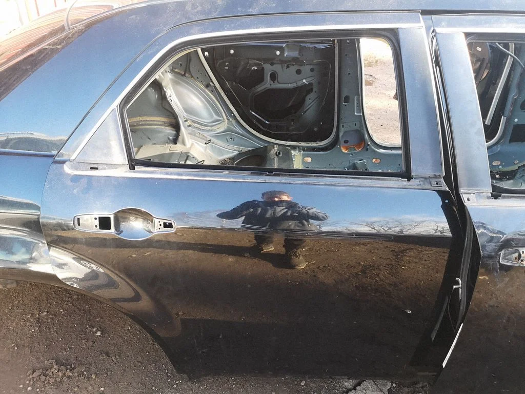 Rear door – right