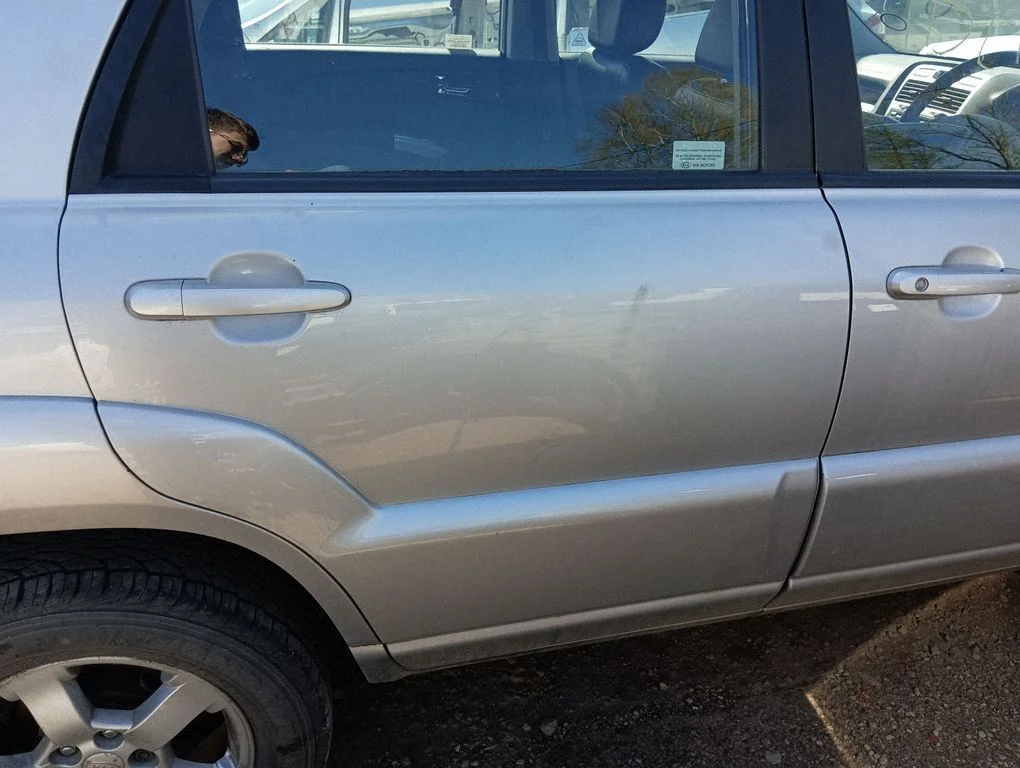 Rear door – right