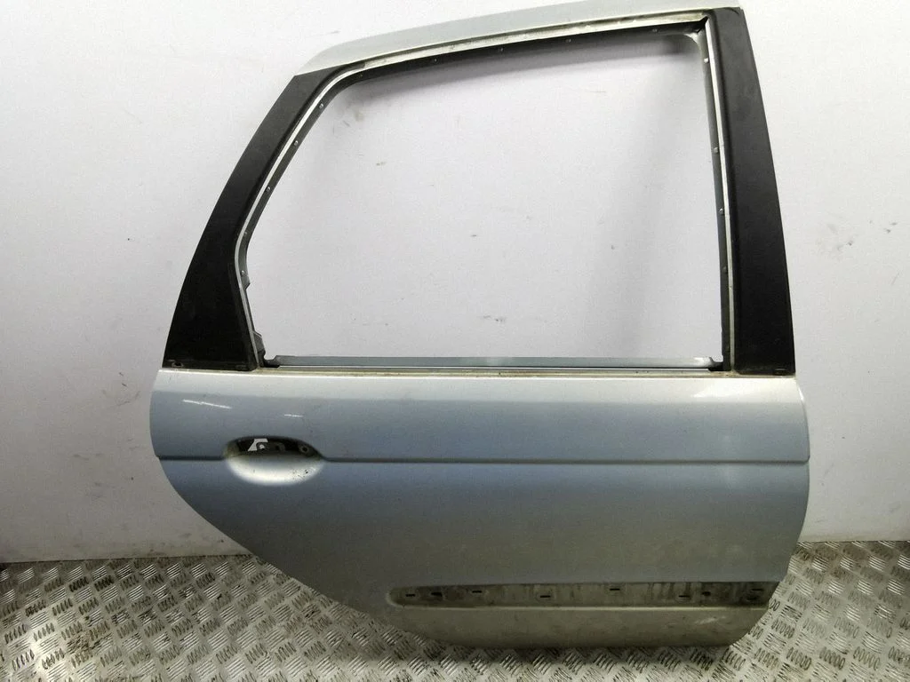 Rear door – right
