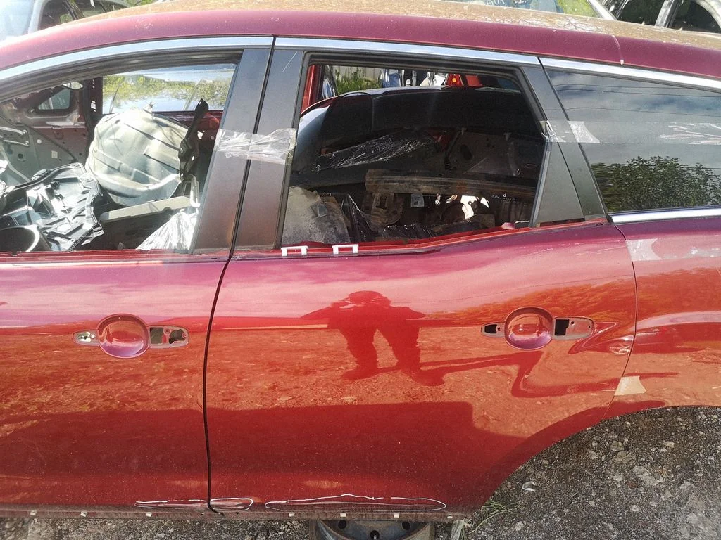 Rear door – left