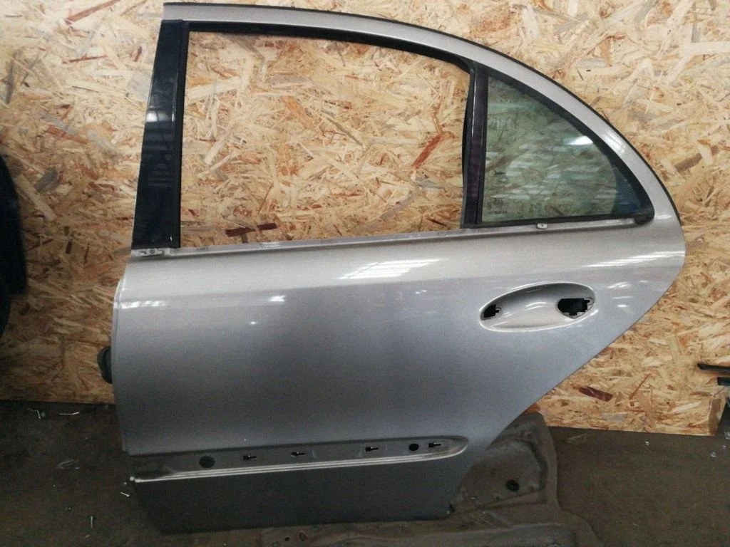 Rear door – left