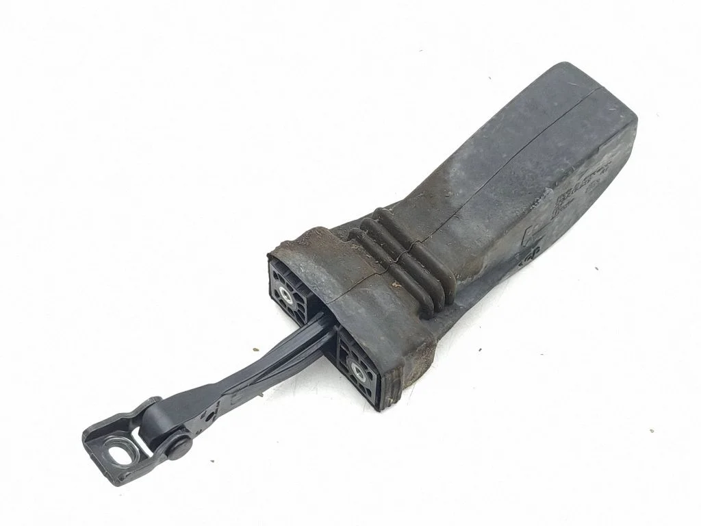 Rear door check strap stopper – Porsche Cayenne (92A) (2010-2017)
