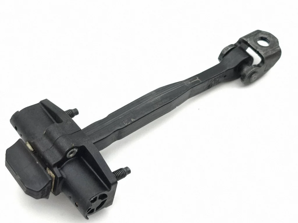 Rear door check strap stopper – Volvo V60 (2018-)