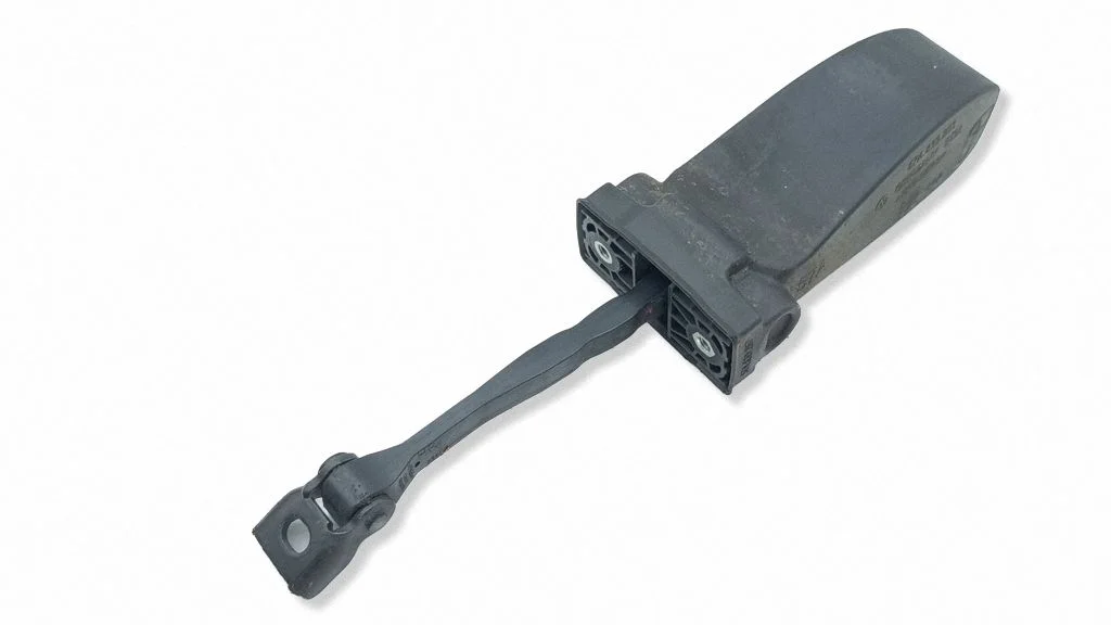 Rear door check strap stopper – Seat Ateca (2016-)