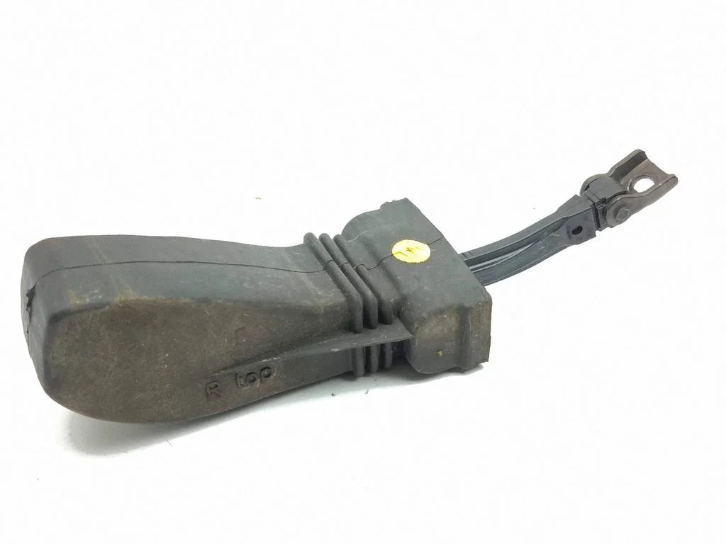 Rear door check strap stopper – Porsche Cayenne (92A) (2010-2017)
