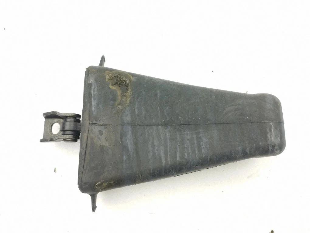 Rear door check strap stopper – right