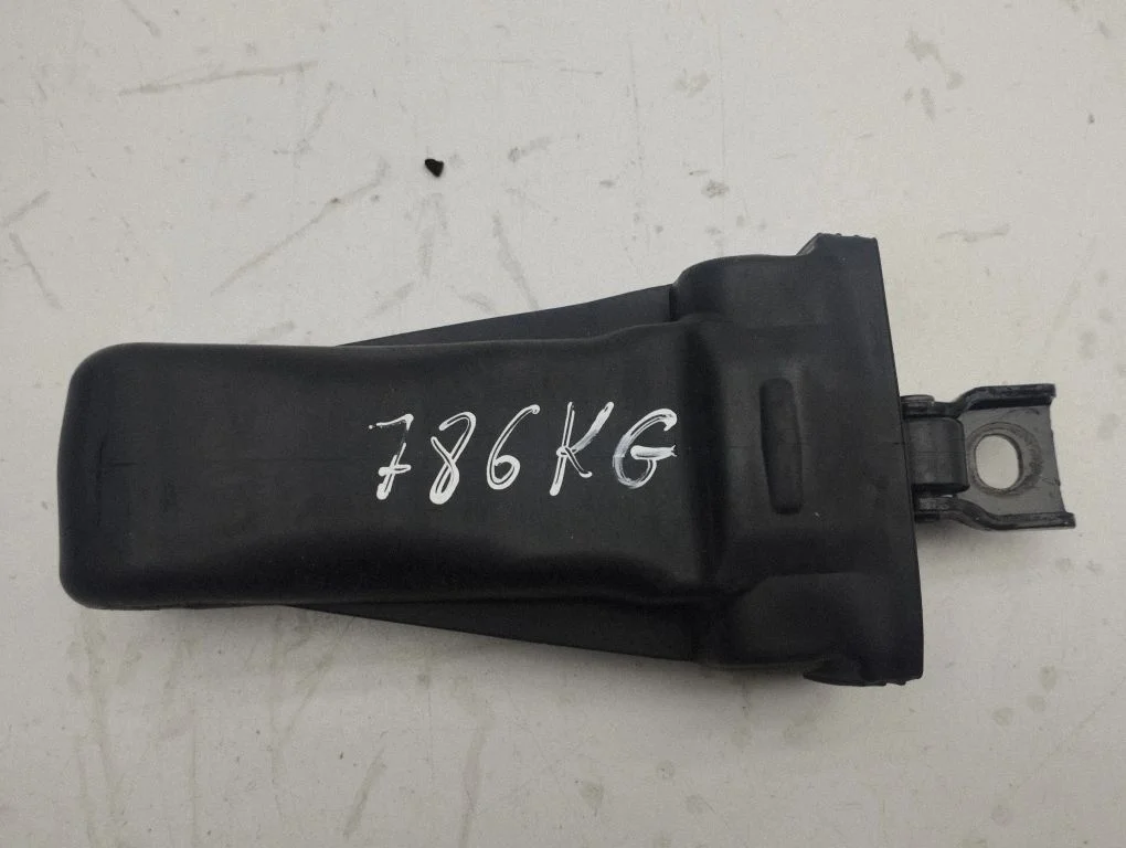Rear door check strap stopper 5FA839267