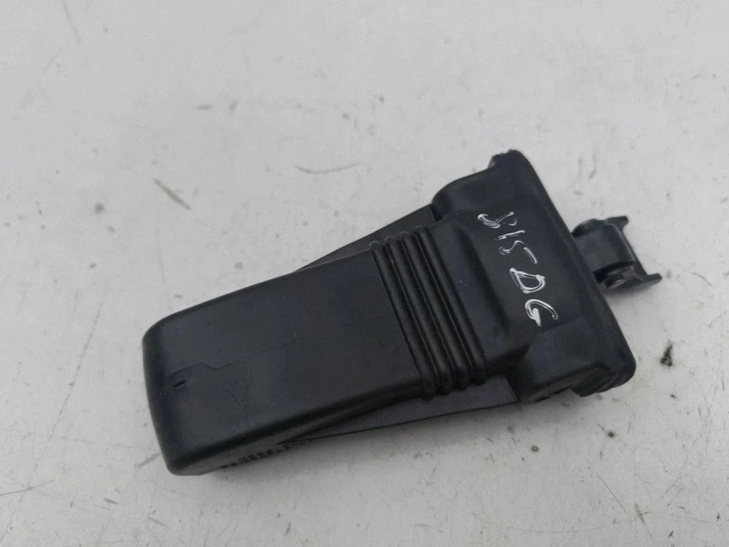 Ogranicznik drzwi tylnych – Audi A1 (2018-)