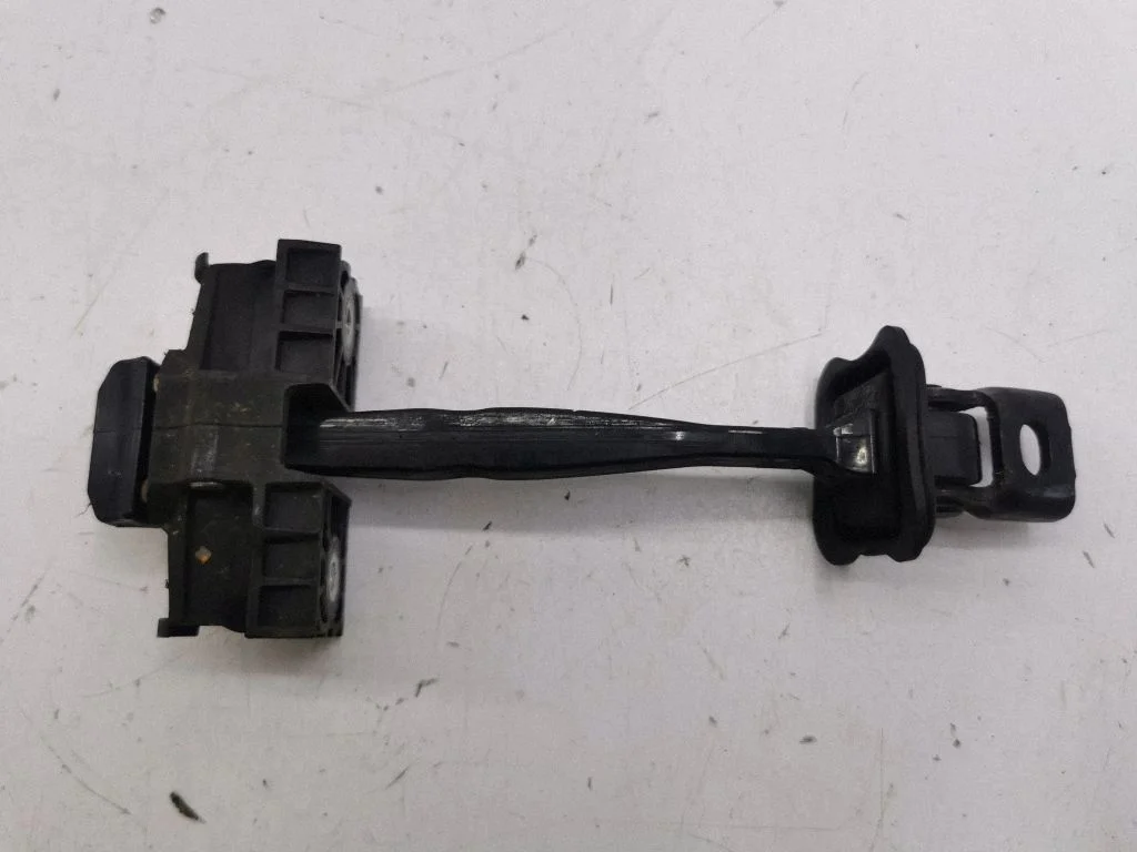 Rear door check strap stopper 5G4839249A