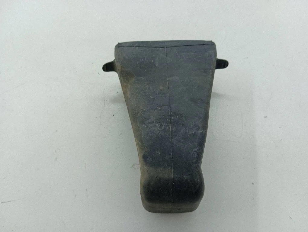 Rear door check strap stopper – BMW 5 Series E60 E61 (2004-2010)