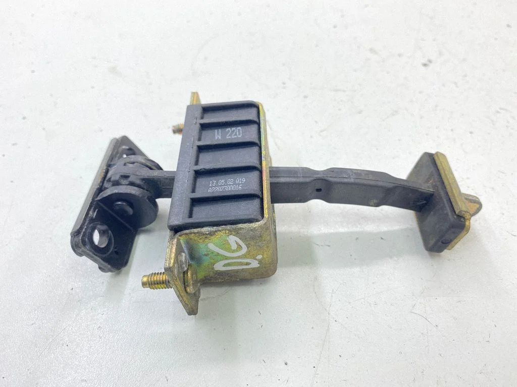 Rear door check strap stopper A2207300016