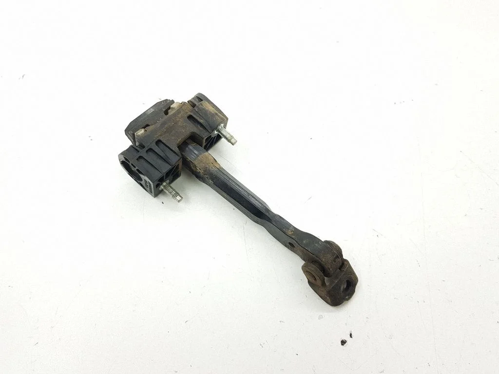 Rear door check strap stopper – Volvo XC60 (2009-2013)