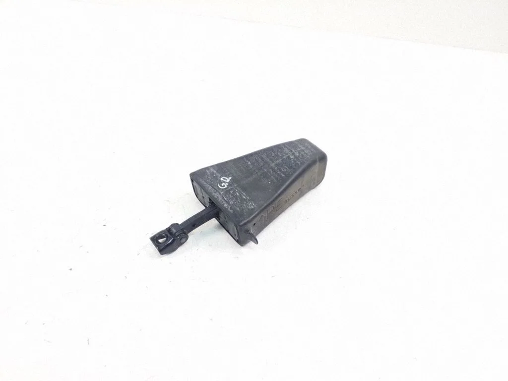 Rear door check strap stopper 7176805