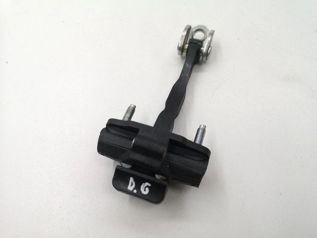 Rear door check strap stopper AM51R27200AC