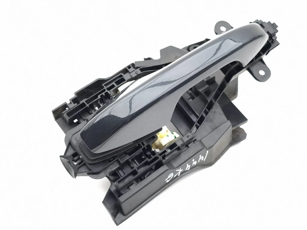 Rear door exterior handle 0104231712X