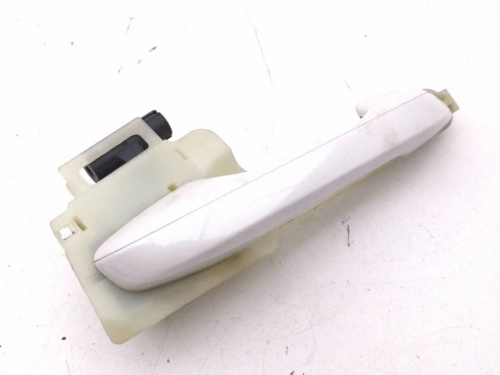 Rear door exterior handle – right