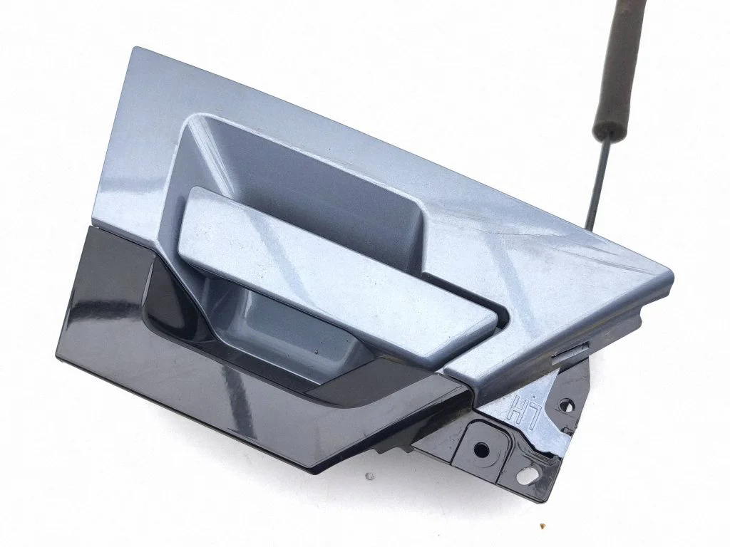 Rear door exterior handle – left