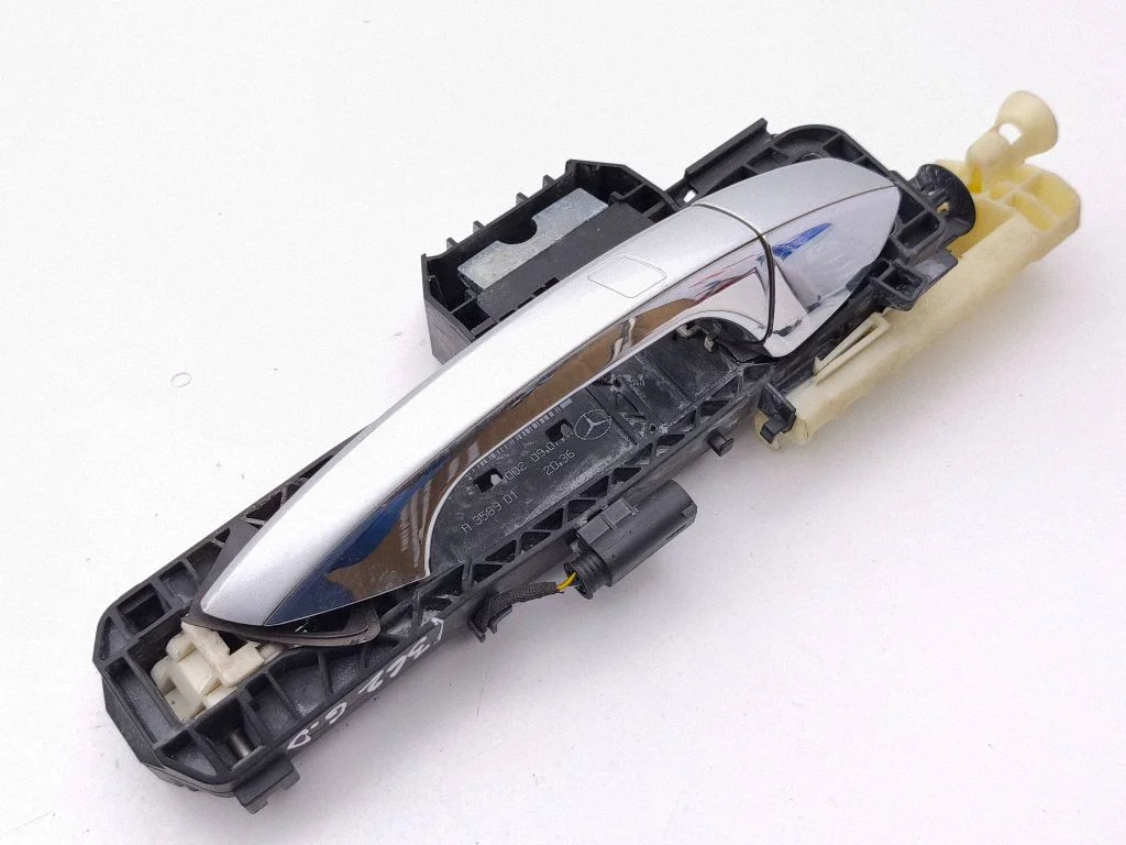 Rear door exterior handle – Mercedes-Benz CLS-Class C218 X218 (2011-2017)