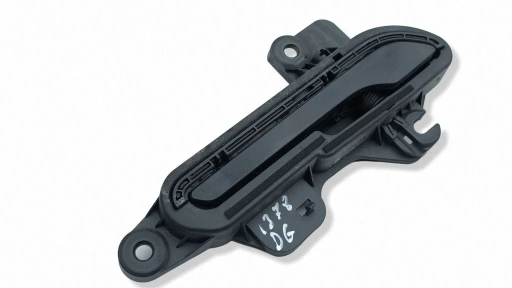 Rear door exterior handle 152811500D