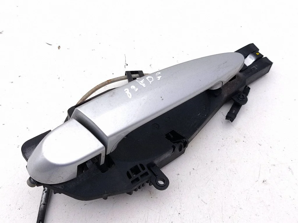 Rear door exterior handle – right