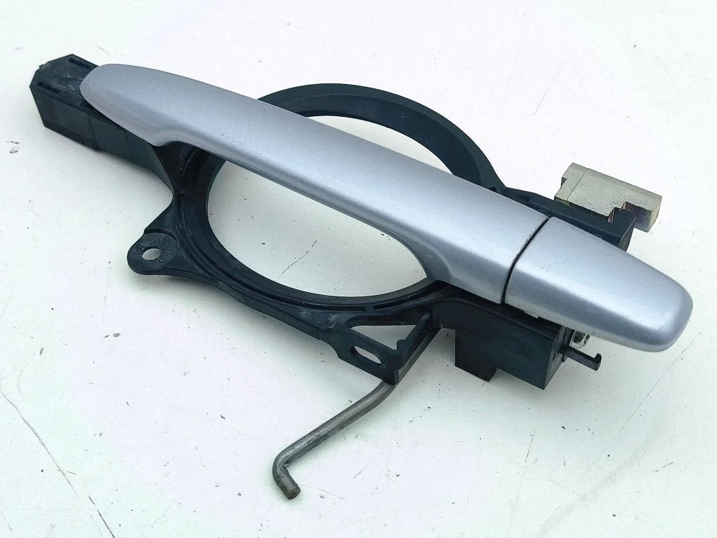 Tagaukse välimine käepide PA61GF30