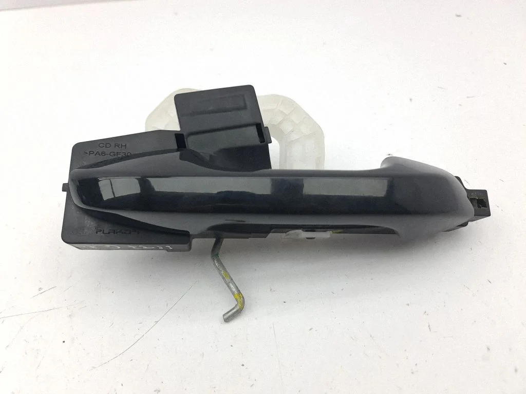 Rear door exterior handle – right