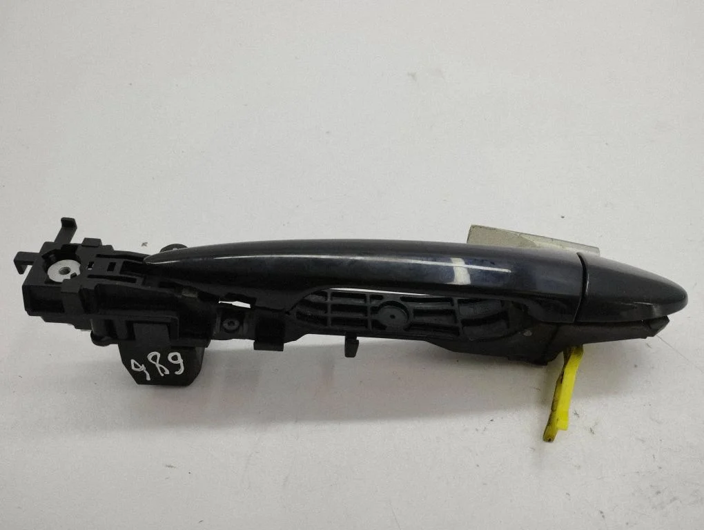 Rear door exterior handle – left