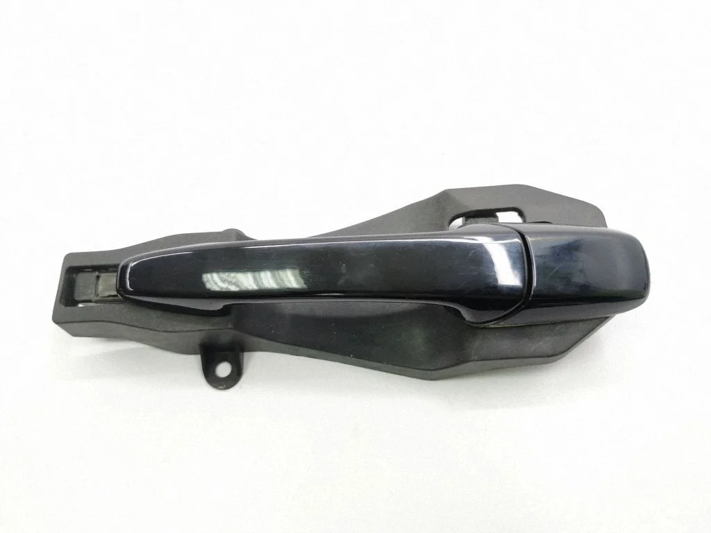 Rear door exterior handle